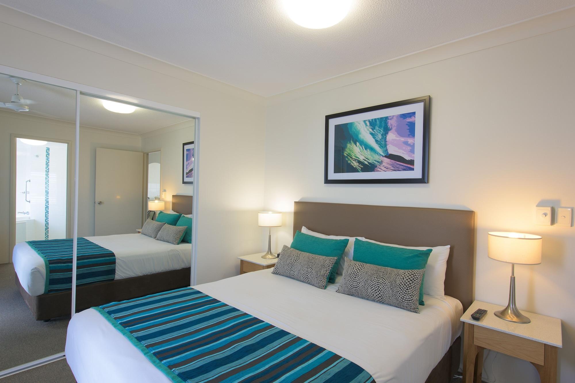 Beachcomber International Resort Coolangatta Exteriör bild